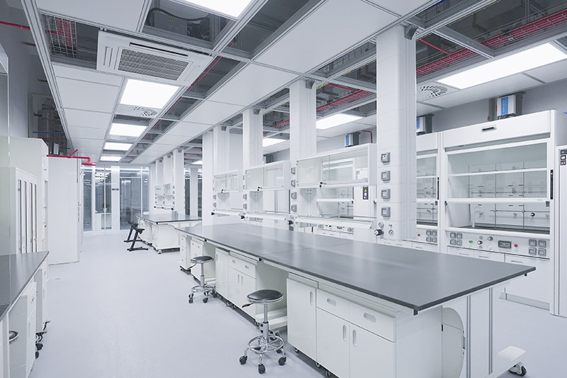 五峰实验室革新：安全与科技的现代融合